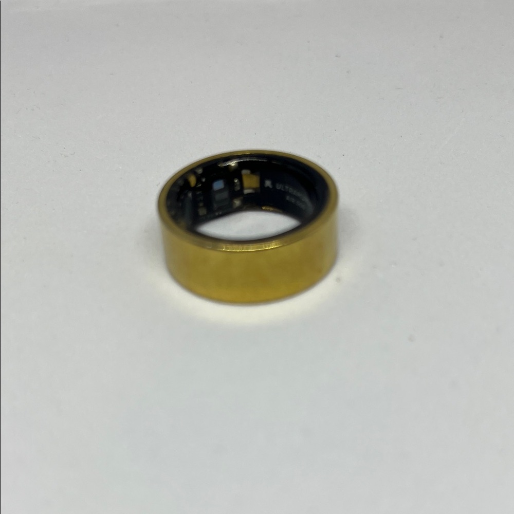 Ultrahuman Gold Air Fitness/ Sleep Tracker Ring in  Size 6 - Picture 4 of 9